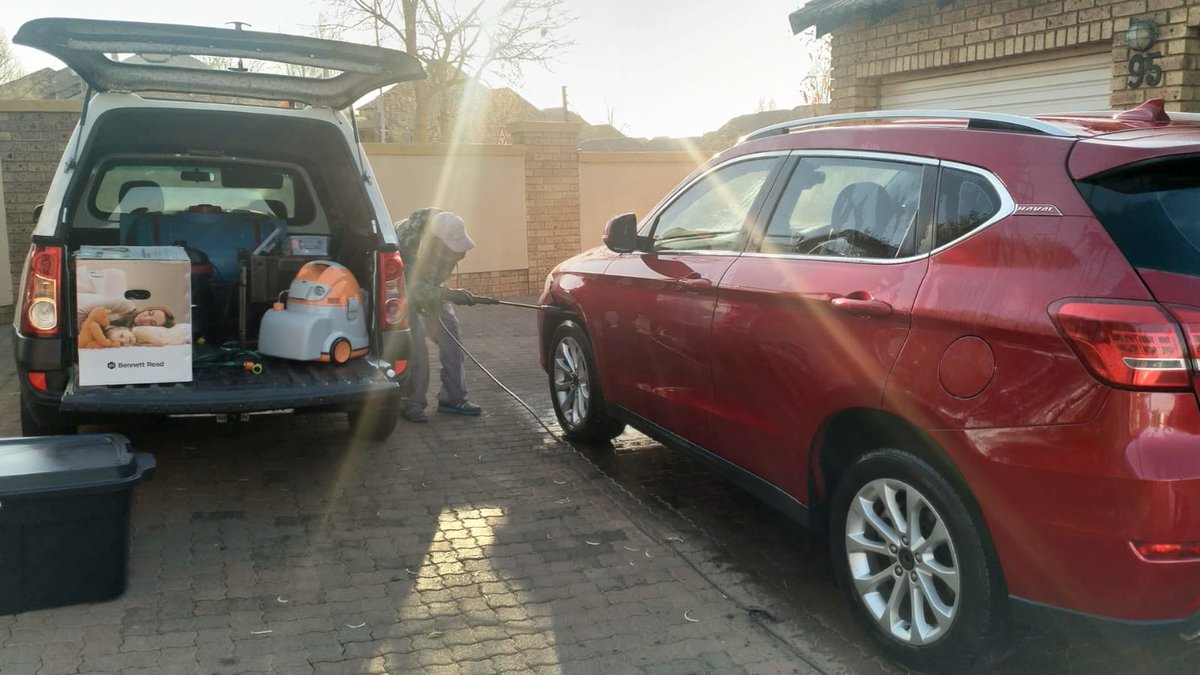 brite_view's tweet photo. 🔆BriteView mornings..🔆

#BriteviewCarwash #JoburgEnterprises 
#BuySouthAfrican 
#DJSBU https://t.co/Q7mYikfp1m