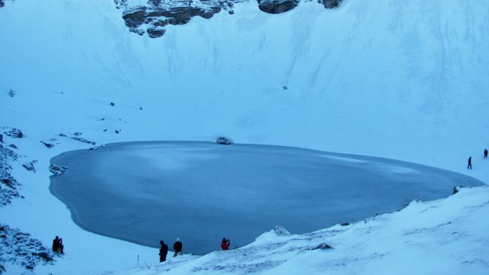 3/30Roopkund is a small lake about 40 m in diameter, located in the central Himalayas of Uttarakhand at an altitude of 5029 m (16500 ft). It is frozen most of the year and ice melts only for a few days between August and October.(This and following photos from Wikimedia)
