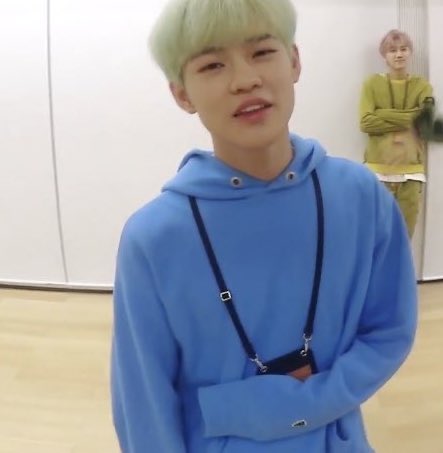 low quality but still cute #NCTDREAM  #CHENLE  #천러