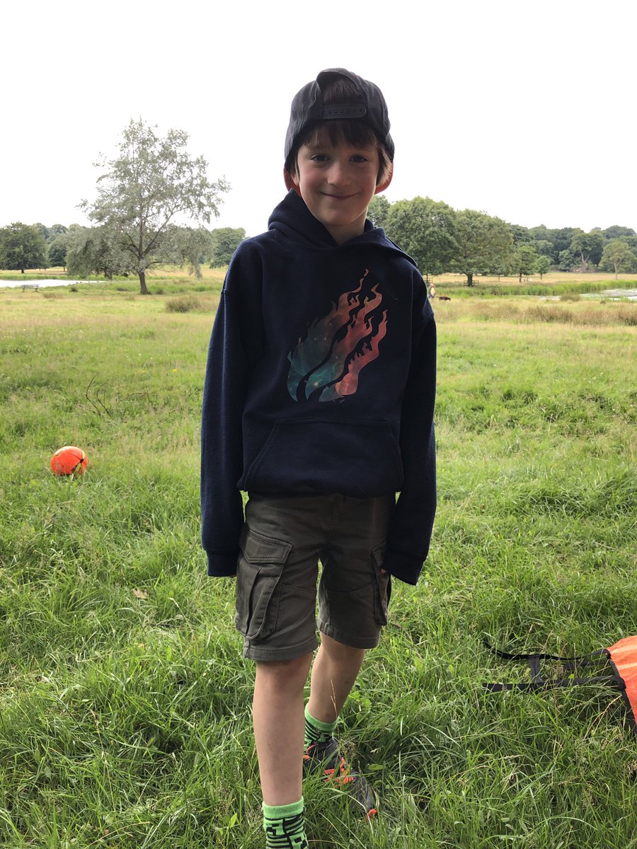 TrueMisterSix's tweet photo. @Preston my son is your biggest fan and wanted me to show you his new hoodie! https://t.co/TUE4yNQzDz