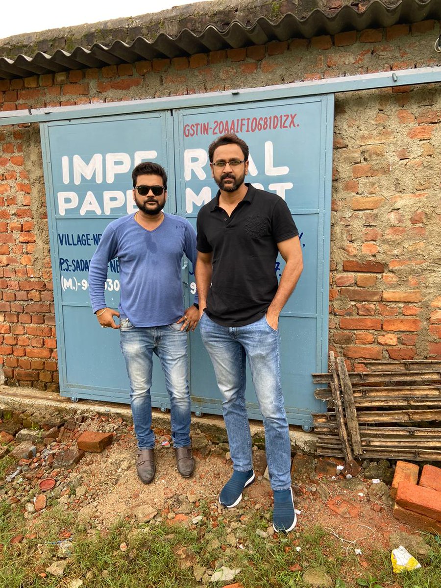 vikashfiat's tweet photo. #Back_To_Business.
#Imperial_Paper_Mart.
#Paper_Bag.
#Together_We_Can
#Go_For_The_Enquiry_@_7280930880_9470307603.
#Coming_Shortly
#Stay_Safe https://t.co/9nwYbVq51q