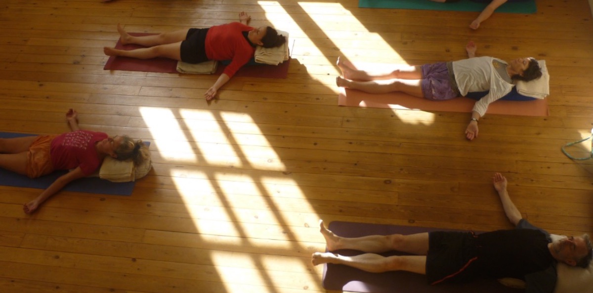 Online Yoga Retreat 7 - 10 August with Richard &amp; Kirsten Agar Ward: Book Now!
Single session bookings available - mailchi.mp/1d9738ffa26b/o…