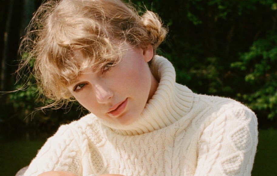 noeltoolan's tweet photo. #aransweaters #TaylorSwift - for folks sake ...Faye ahead of ya. #Donegal better up the knitting rates ! https://t.co/c4z0heXg3H