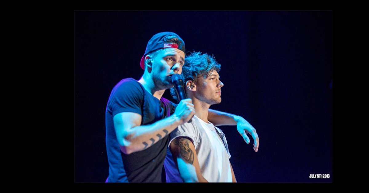 girlxniall's tweet photo. Ini diaaa hidden photo nya #1D #OneDirection #10YearsOfOneDirection #1decadeofonedirection https://t.co/jdexXsUt7m