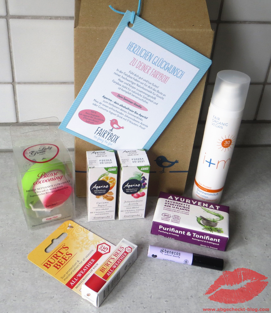 abgechecktblog's tweet photo. Es ist wieder soweit: unsere Fairy-Box im Juli ist da! Seid Ihr neugierig was die Box so alles enthält? Dann schaut in unserem neuen Beitrag vorbei! 👌👇
➡️ https://t.co/BpPsZz6Orq
#abgecheckt #werbung #fairybox https://t.co/nTKKjaeAPS