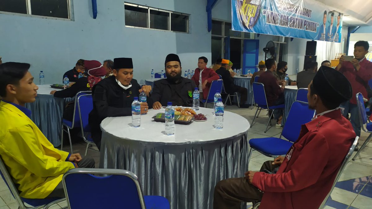 DPPSEPMI's tweet photo. Menghadiri Peringatan Harlah KNPI Kabupaten Garut. https://t.co/OIZ55FfYyJ