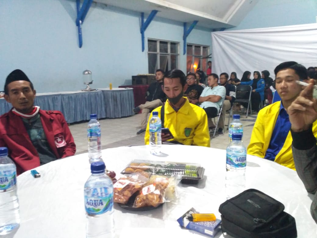 DPPSEPMI's tweet photo. Menghadiri Peringatan Harlah KNPI Kabupaten Garut. https://t.co/OIZ55FfYyJ