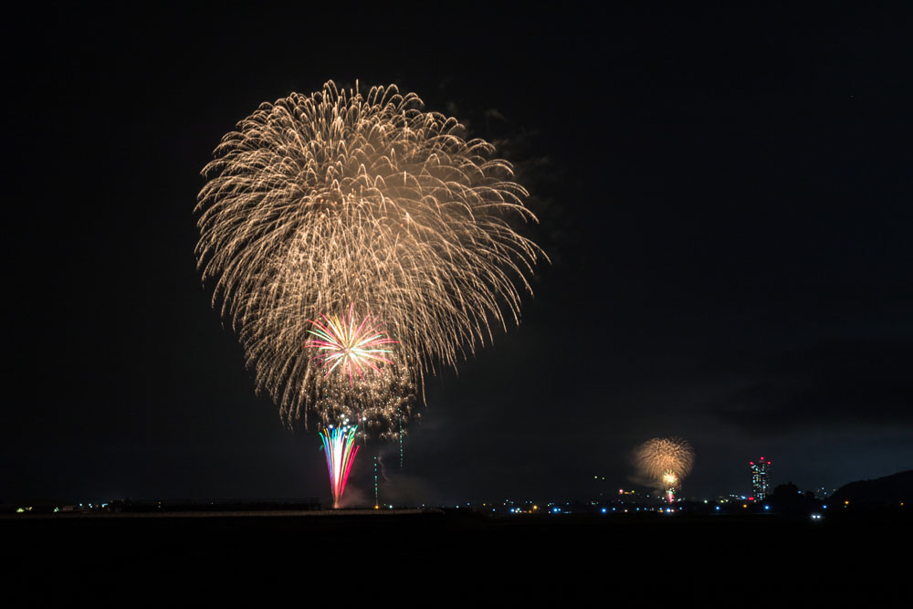 花火坂 坂道と花火が好き Hanabizaka Twitter