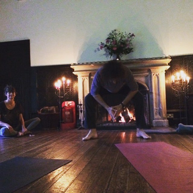 _stillpoint's tweet photo. Our sixth Holistic Spiritual Practice retreat at the Abbey Sutton Courtenay November 2015 #stillness #contemplation #contemplativeprayer #contemplativechristianity #yoga with James Jewell @pacebene @mattrees https://t.co/yCCdcGIDwT