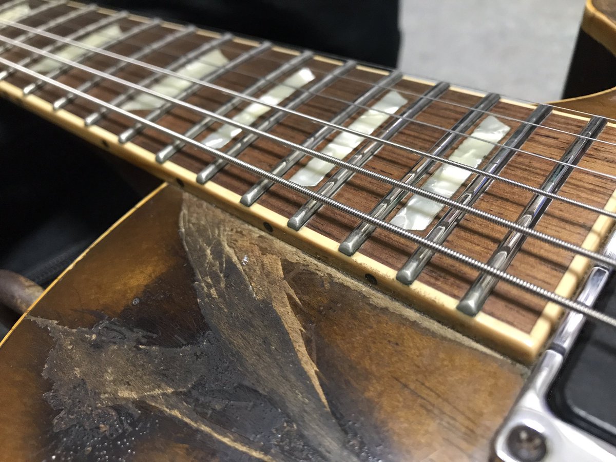 SDMF_Inc's tweet photo. 弾いてみても良い感じやね。

まだ張って数日やから、
今後どうなるか分からんけど、

まぁまた何かありゃ報告します〜

@jimdunlopusa @JimDunlopJP 
#JimDunlop #JimDunlopStrings
#HeavyCore #DHCN10606 https://t.co/dLU1KtFuwQ