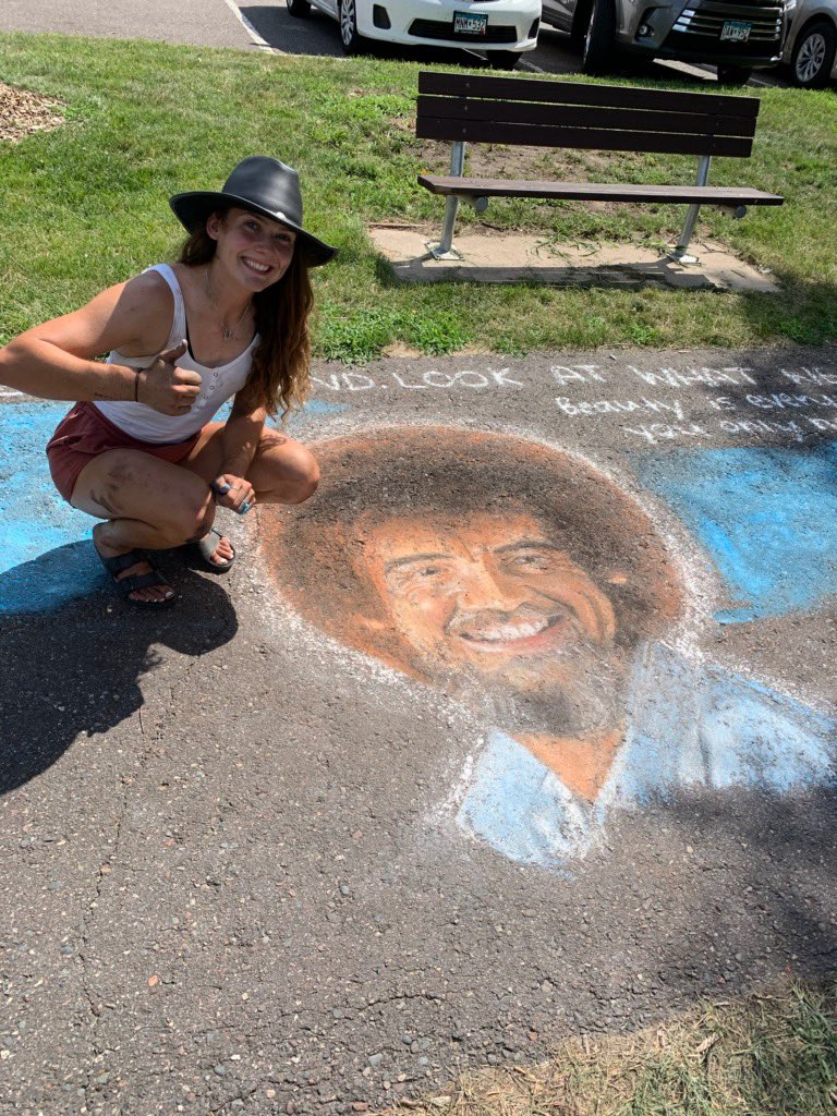 Illini_tfxc_dir's tweet image. Our own world class pole vaulter Dawg Julia Fixsen is not only an amazing human but an amazing painter as well! #godawgs #findyourgreatness