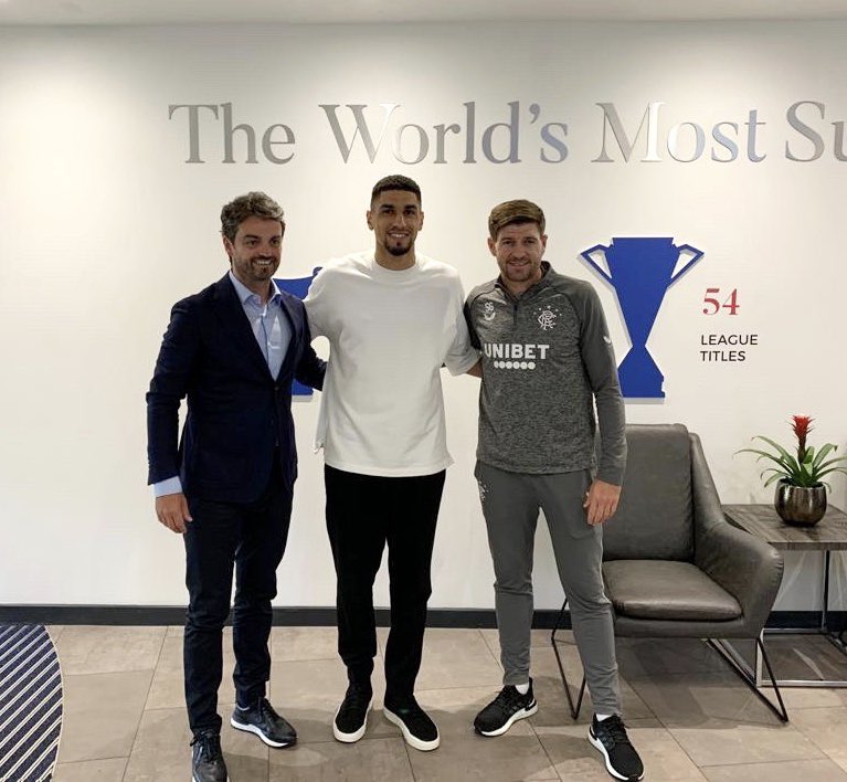 LeonBalogun's tweet photo. Hello Gers! I’m delighted and very proud to have signed for this amazing club - looking forward to getting to work and honouring that shirt 🔴🔵⚪️ @RangersFC https://t.co/ZKVFND0ONt