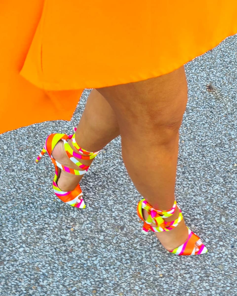 Shoealoua's tweet photo. Orange crushing it 🧡
#highheels #stiletto #heels #me #pedicure #pedicuredtoes #slay https://t.co/UnqMd1cIPX