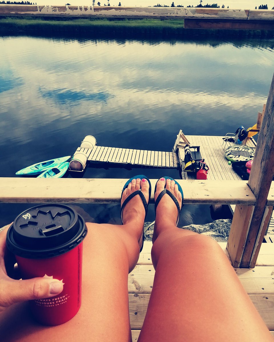 debbiejoy09's tweet photo. Happy Saturday from the dock!! #westcoastbestcoast #humberriver #thedock #morningvibes #timescoffee #doubledouble https://t.co/GAaSLEWYdr