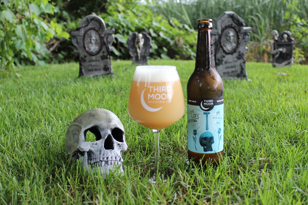 I guess I lied in my last <a href="/ThirdMoonBeer/">Third Moon</a> post because this beer – Love Lies Bleeding IPA – is my new favourite from them. With an aroma like someone just took a ball peen hammer to a bowl of tropical fruit, this is a thick, luscious, juicy IPA with subtle grassy/minty notes.