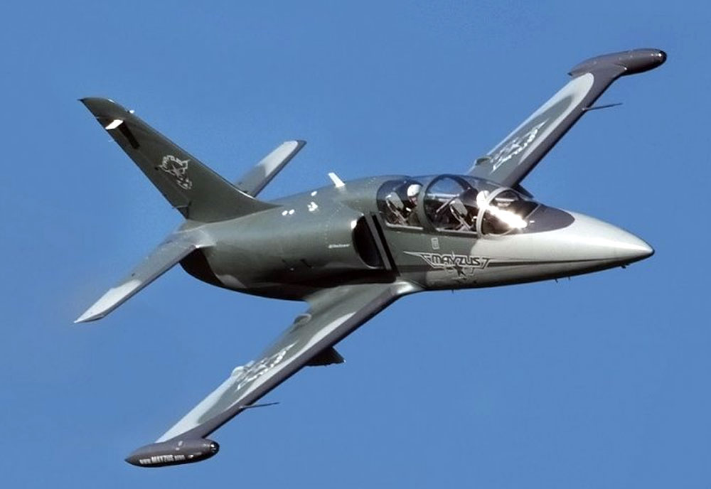 Aero L-39 AlbatrosAdv.Trainer/Light Attack Aircraft carry various ordnance options including rocket pods, air-to-air missiles, and conventional drop bombs. In addition to this 23mm GSh-23L twin-barrel cannon for close-in work.
