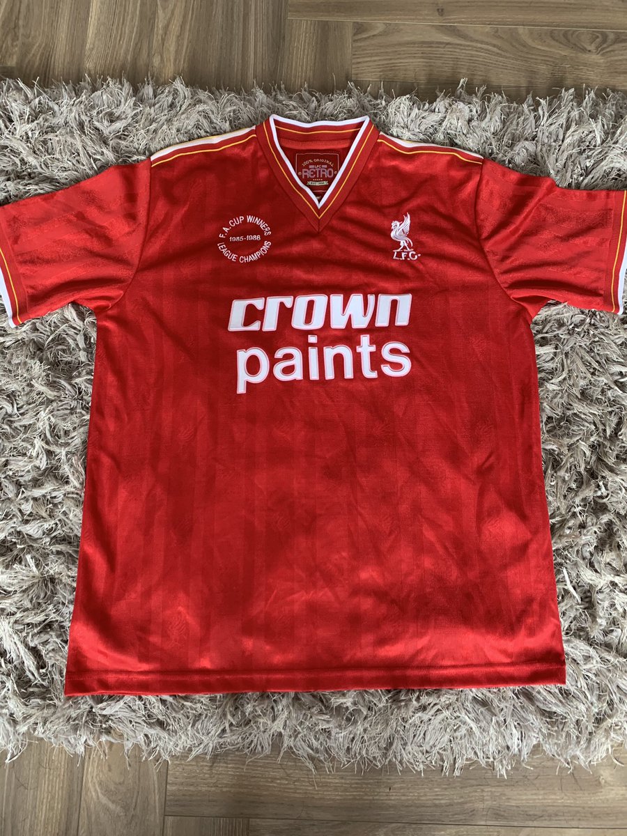 Kititout1's tweet photo. We’re going to give this brand new retro @Ian_Rush9 shirt away, follow and retweet and we will pick a winner on Monday from the list https://t.co/z4wkaEs3bm