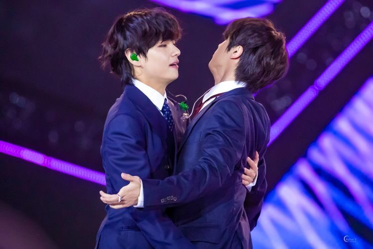 ขำหน้าพี่จินเวลาโดนน้องแทรุก หน้าเหวอมากอ่ะ55555