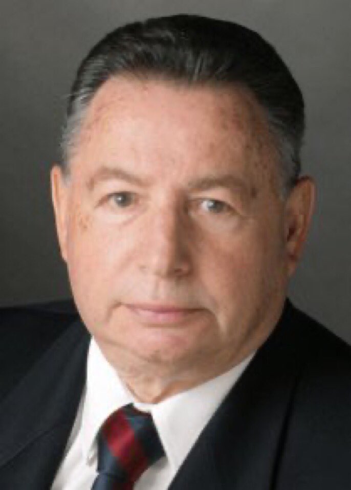 deborahpawlik's tweet photo. Député durant 7 mandats, il s’est battu pour le 10e comme personne pendant des années. Il avait beaucoup d’humour et un réel souci de l’autre. Il m’a apporté soutien et conseils pendant mes premiers pas de candidate puis d’élue. Vous nous manquez déjà Claude-Gérard Marcus. https://t.co/VvyvUrkeGF
