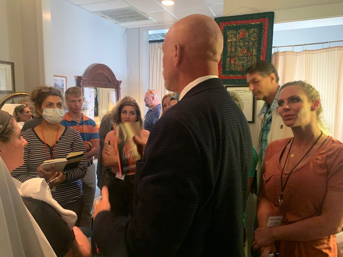 Yesterday was an amazing class with @TempleRepair it&rsquo;s my second time being here and I swear I learn<a class="tags" target="_blank" title="On Twitter" href="/?out=eyJ0eXAiOiJKV1QiLCJhbGciOiJIUzUxMiJ9.eyJpYXQiOjE3MTkzOTM4ODcsImlzcyI6InR3cG9ybnN0YXJzLmNvbSIsIm5iZiI6MTcxOTM5Mzg4NywiZXhwIjoxNzUwOTI5ODg3LCJyZWRpcmVjdF91cmwiOiJodHRwczovL3R3aXR0ZXIuY29tL1RlbXBsZVJlcGFpciJ9.CnjZU0sq9x-MiDVuaE0d8u_6aBOCM8BmCzDyuHSgHjuEdhpOr6Ty-mThJEUpHJj1kWOblihYhf97VCM80HPNAw">@TempleRepair</a><a href="/tag/starwars"class="tags"><span>#starwars</span></a><a href="/tag/cosplayfunwithcrawford"class="tags"><span>#cosplayfunwithcrawford</span></a>