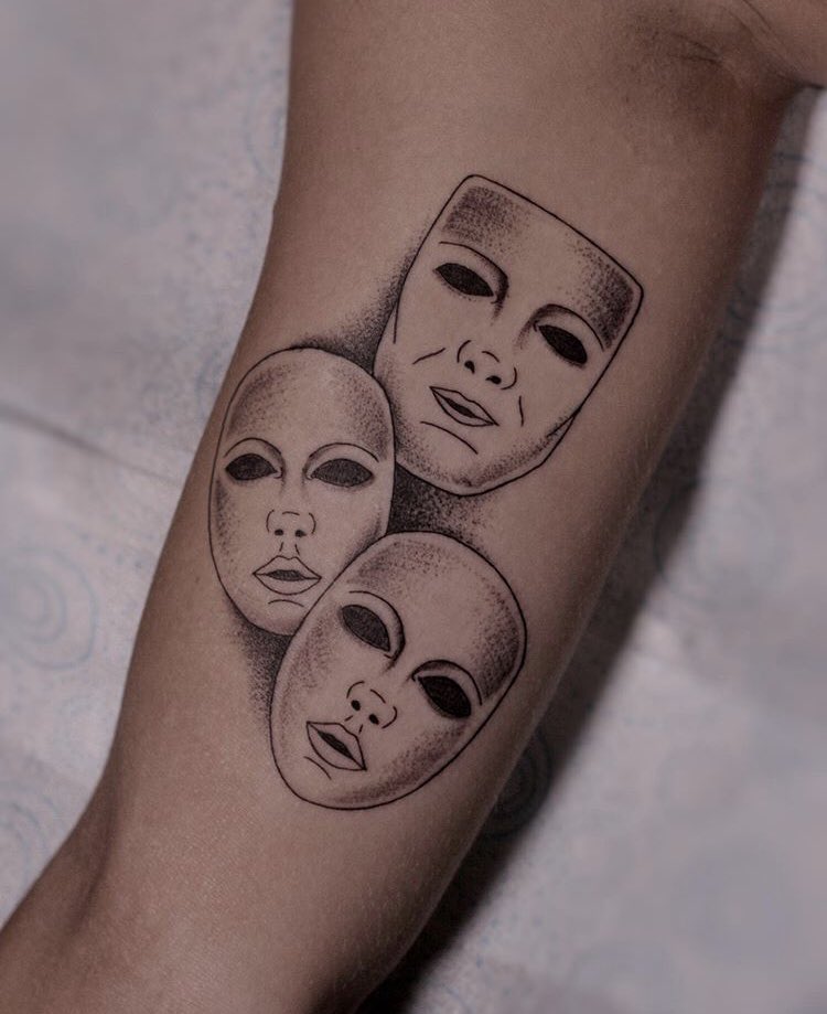 Some beautiful fine line work by Chris!