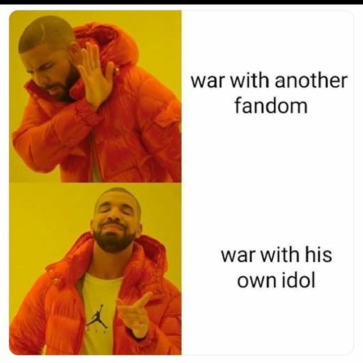 foolsgoldrush18's tweet image. They👏 are👏 really👏 messing👏 up👏 with👏 us👏
#OneDirectionVsDirectioners