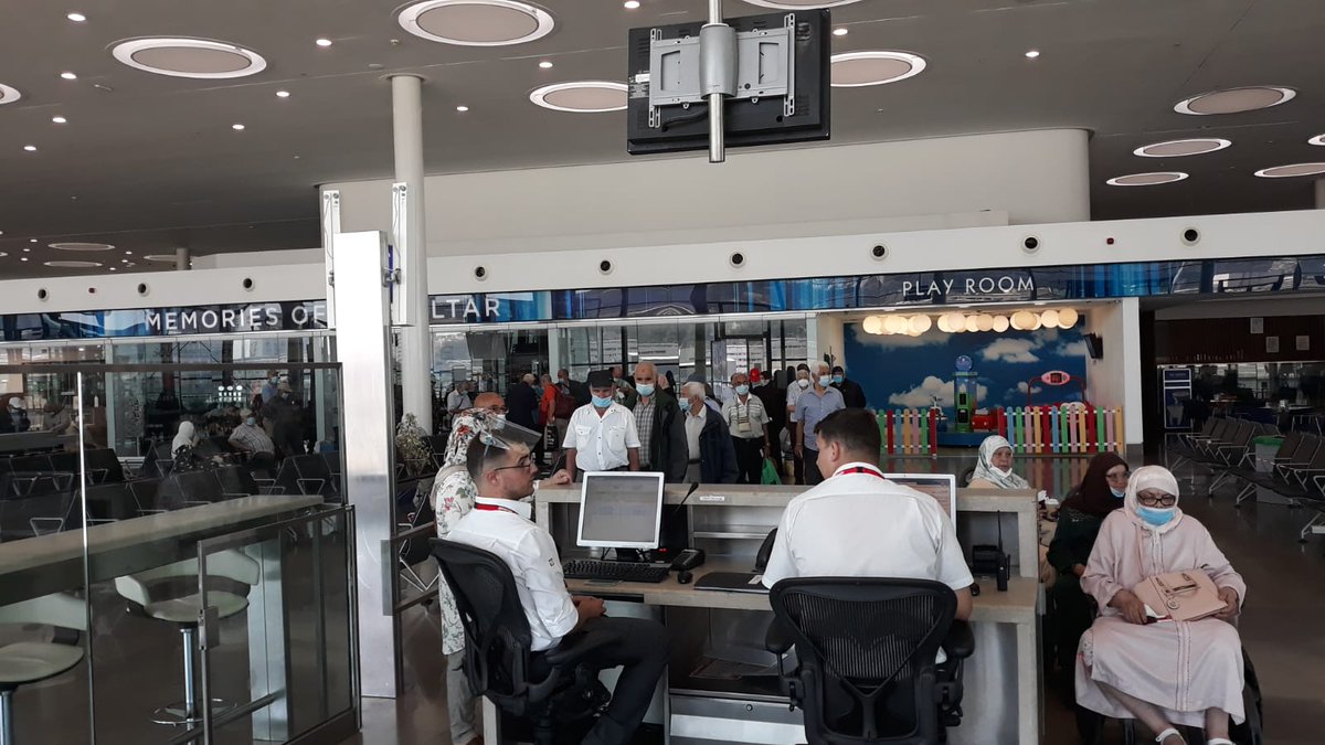 FabianPicardo's tweet photo. Very please to see the hard work of @GibraltarGov #CivilContingencies office & #MoroccanCommunityAssociation #AliDouissi has made this flight by @royalairmaroc a reality for those needing to return to #Morocco. https://t.co/4uofflYssn