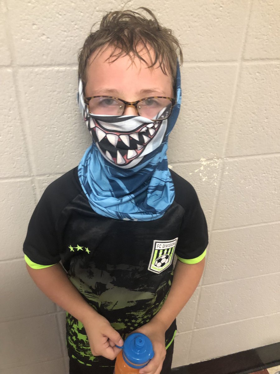 mkshane's tweet photo. That’s a wrap for our in person summer school. Hand sanitizing stations, frequent hand washing, masks, and water bottle fillers. We did the best we could. Kids are resilient. Staff was amazing! We are better together!
#FortStrong https://t.co/MzhheNM9FE