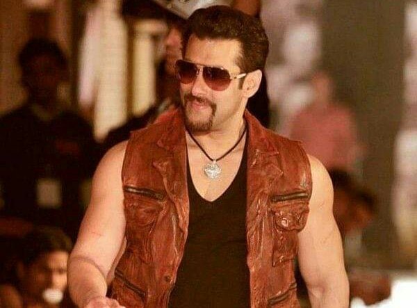  #6YearsOfKICKIt Was BLOCKBUSTER From Day1 i.e. Since Its Excellent Opening On PRE EID Period, a Very Dull Period For Boxoffice!Indian Net - 233C | Gross - 318 COverseas - $11.4 Million (70C)WW Gross- 388C (All Prd Figs)Footfalls - 2.42C6 YEARS OF BLOCKBUSTER KICK