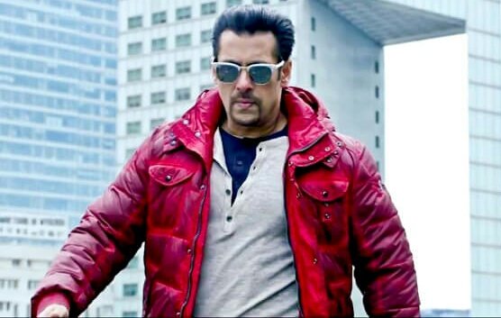  #6YearsOfKICK  #SalmanKhan as Devi Lal Singh aka Devil Aced The Role With Utmost Perfection In The Film, Undoubtedly The Best Look For Him In Last Decade.. His Swaggish Persona Dominated Everything and It Was The Best Part of The Film6 YEARS OF BLOCKBUSTER KICK
