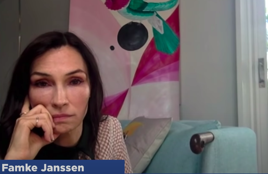 ReactionsFamke's tweet photo. She's a mood https://t.co/fjjfj8CeAD