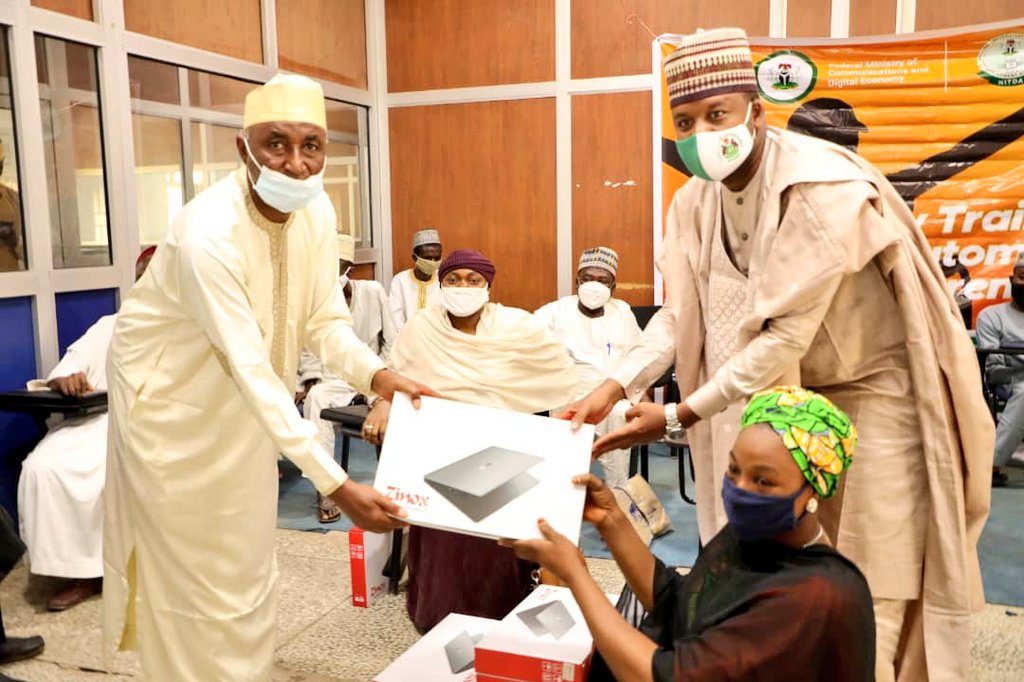 musayaro42's tweet photo. 5days ICT disabilities training in kano state @GovUmarGanduje kanawa na godiya #kanoproject Aiki Aiki Aiki Aiki Aiki Aiki dai Dawisun Baba @dawisu https://t.co/TazPZsLESb