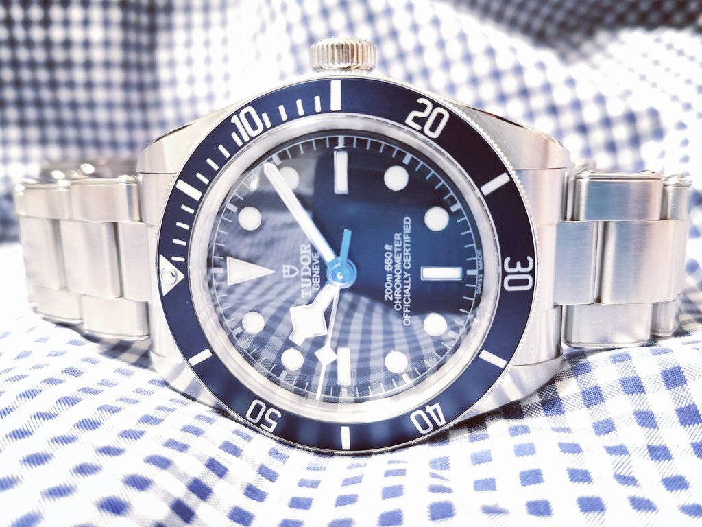 JapanWatchLabo's tweet photo. TUDOR Black Bay Fifty-Eight "NAVY BLUE" を手に入れることができました。本当に嬉しいです。ブルーの色合いは思ったよりもGOOD👍

#watch
#腕時計
#tudor
#tudorblackbay58
#tudorblackbay58navyblue
#チュードル
#チューダー
#チューダーブラックベイ
#ブラックベイ58ネイビーブルー https://t.co/95OU4r4RHw