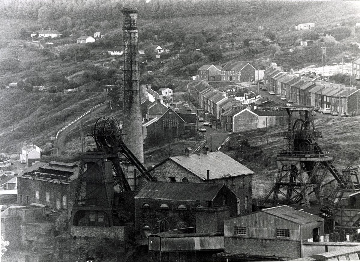 By 1881 the main employer was no longer the iron industry but the coal industry.