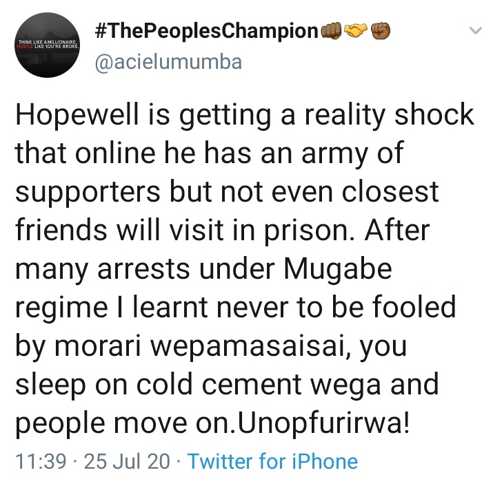 nicolehondo's tweet image. Vanhu vanofadzana nenhema pano. Kutoisa nema emoji, hanzi "tese tiri vana Hopewero , motouraya tese" 😅 Izvezvi ari ega nechando ichi kujeri, hapana kana akaenda kunomubudisa. Vanhu vatori busy kudya, kunwa ne lula. 😂😂😂 #ItWillNotWork #WaitangireiMusindo