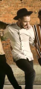 cheerioharry's tweet image. LIAM STOP PLAYING WITH MY HEART🥺🥺 #OneDirectionVSDirectioners