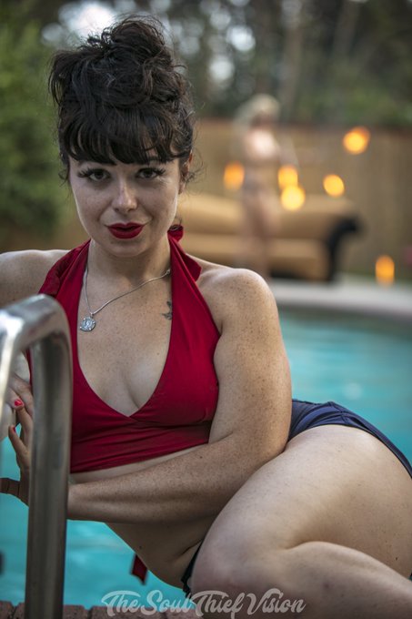 2 pic. TONIGHT 8pm PST on @stripchat I will be LIVE with & @ItsMichaelVegas talking Democracy & counter