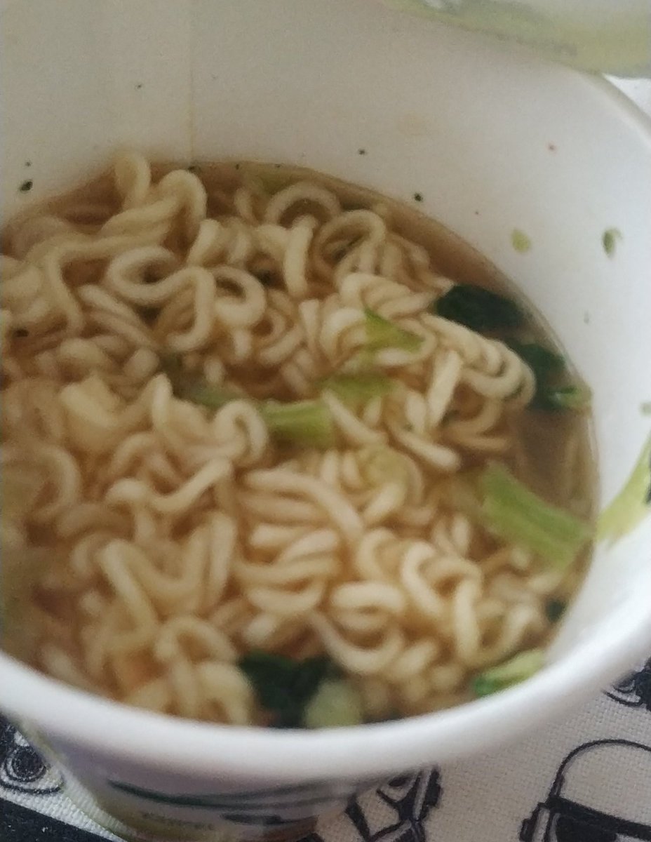 Lilyscoke's tweet photo. A comer! #koreantime https://t.co/GtL9XdGAIC