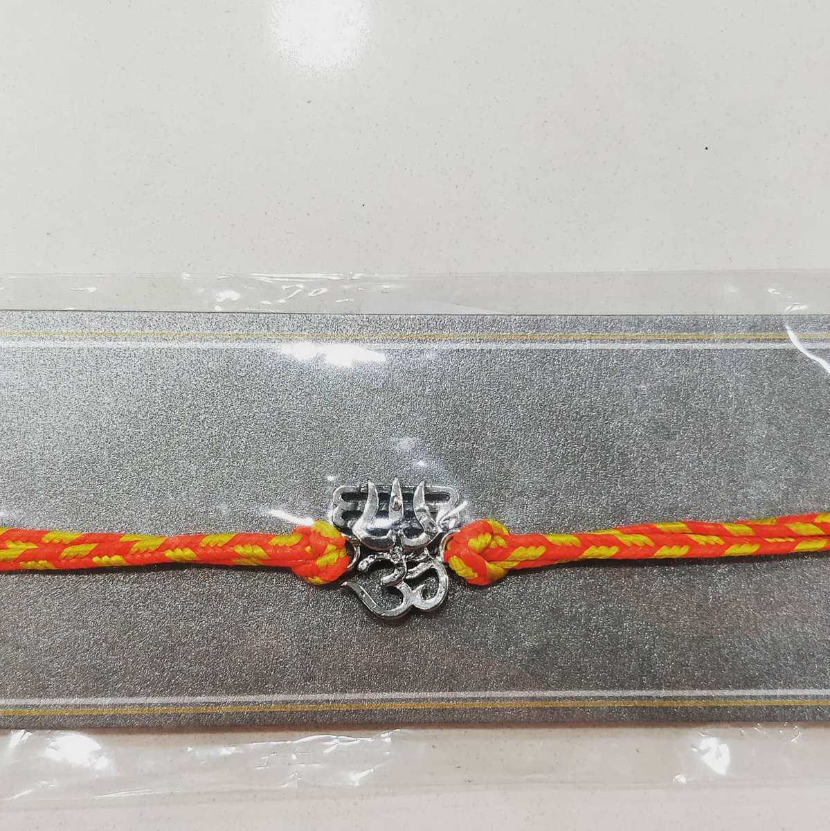 AditiSilver's tweet photo. Rakhi collection at Aditi Silver 😄
.
.
.
.
.
.
#jewelry #rakhi #rakshabandhan #rakshabandhanspecial #happyrakshabandhan #bracelete #silverbracelet #womensbracelets #silver #instajewelry #accessories #jewels #jewelsofinstagram #jewellery #jewellerydesign #style #jewelrydesigner https://t.co/09X8JnVWJh