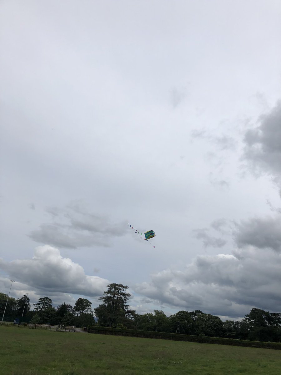 Twigsnstix's tweet photo. Kite flying fun  #deershedbasecamp https://t.co/2F2WKbrfBw