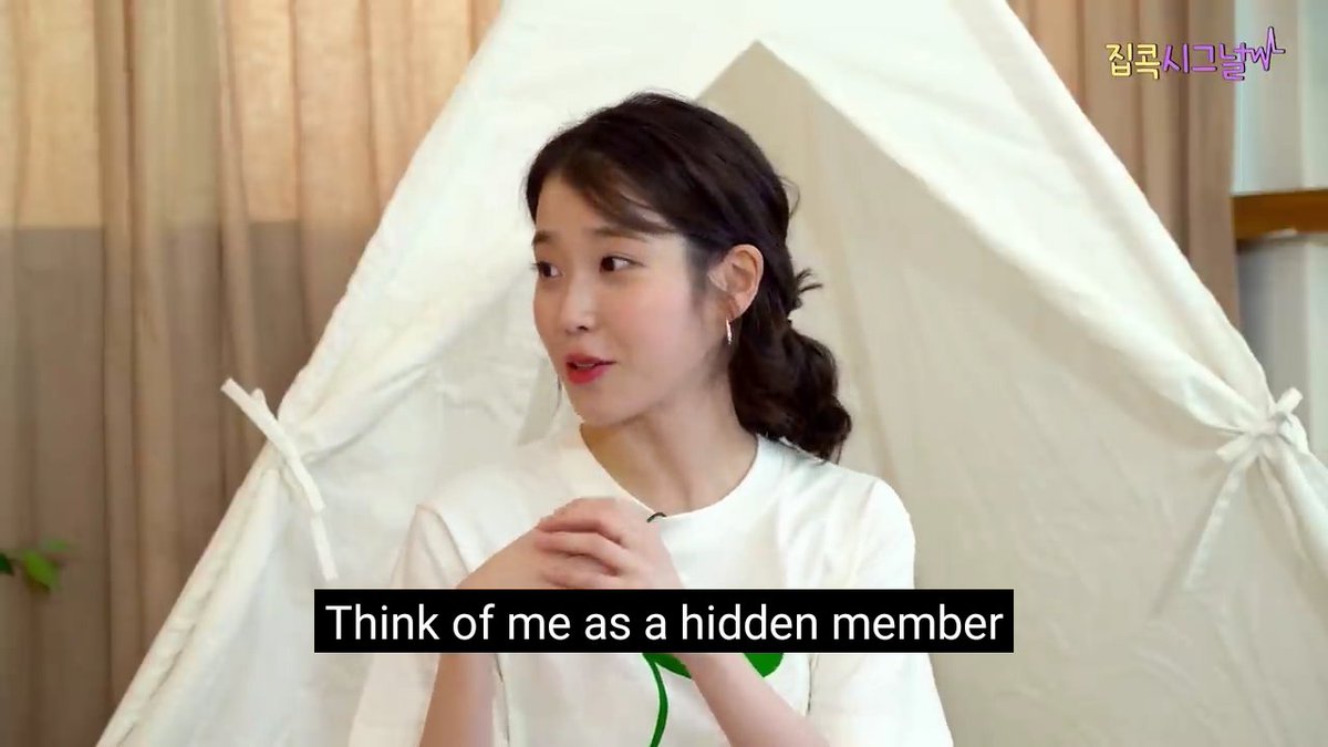 After being comfortable and feel compatible with Sunghee and Hyojung, IU said to think of her as unofficial or hidden member of Oh My Girl 