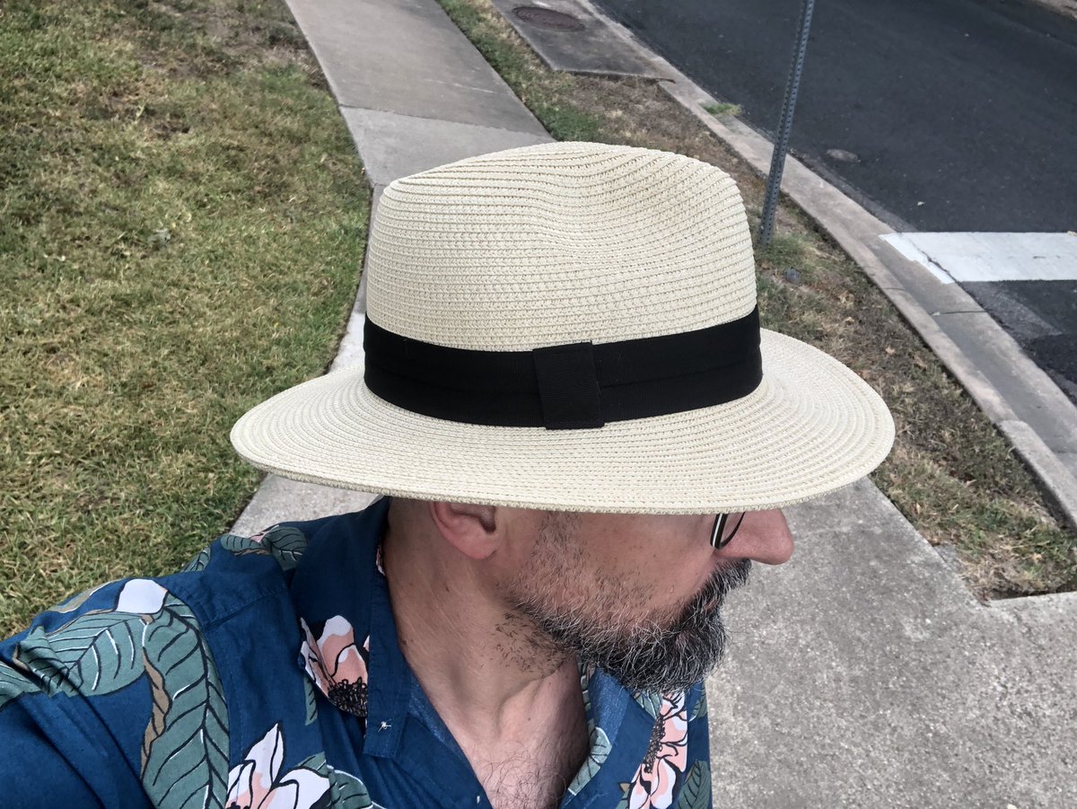 LittleBigRing's tweet photo. Me & the Dog are breaking in a new #AdventureHat...show us your “adventure hats”...👁 https://t.co/Wm2YdFRqKU