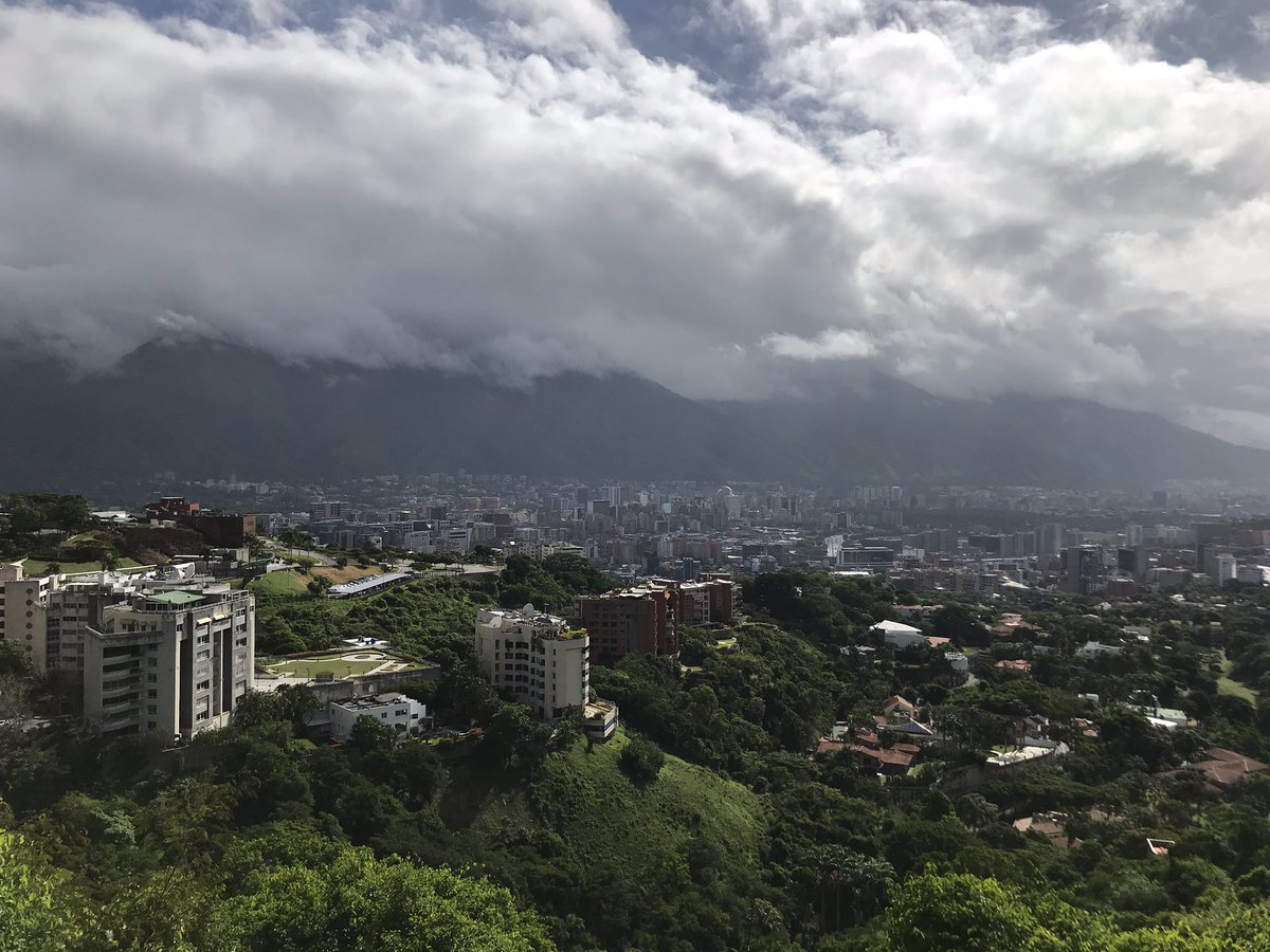 EmbSergio's tweet photo. #Hoy #Jul25 la bendita capital de Venezuela - #Caracas - cumple 4️⃣5️⃣3️⃣ años. Además, celebramos el Día de la Insurgencia Caribe ⚔️🌎🌴 
Felicitaciones a tod@s❗️

¡Qué semana tan nutrida de efemérides gloriosas estamos viviendo! https://t.co/X6huQkQqMI