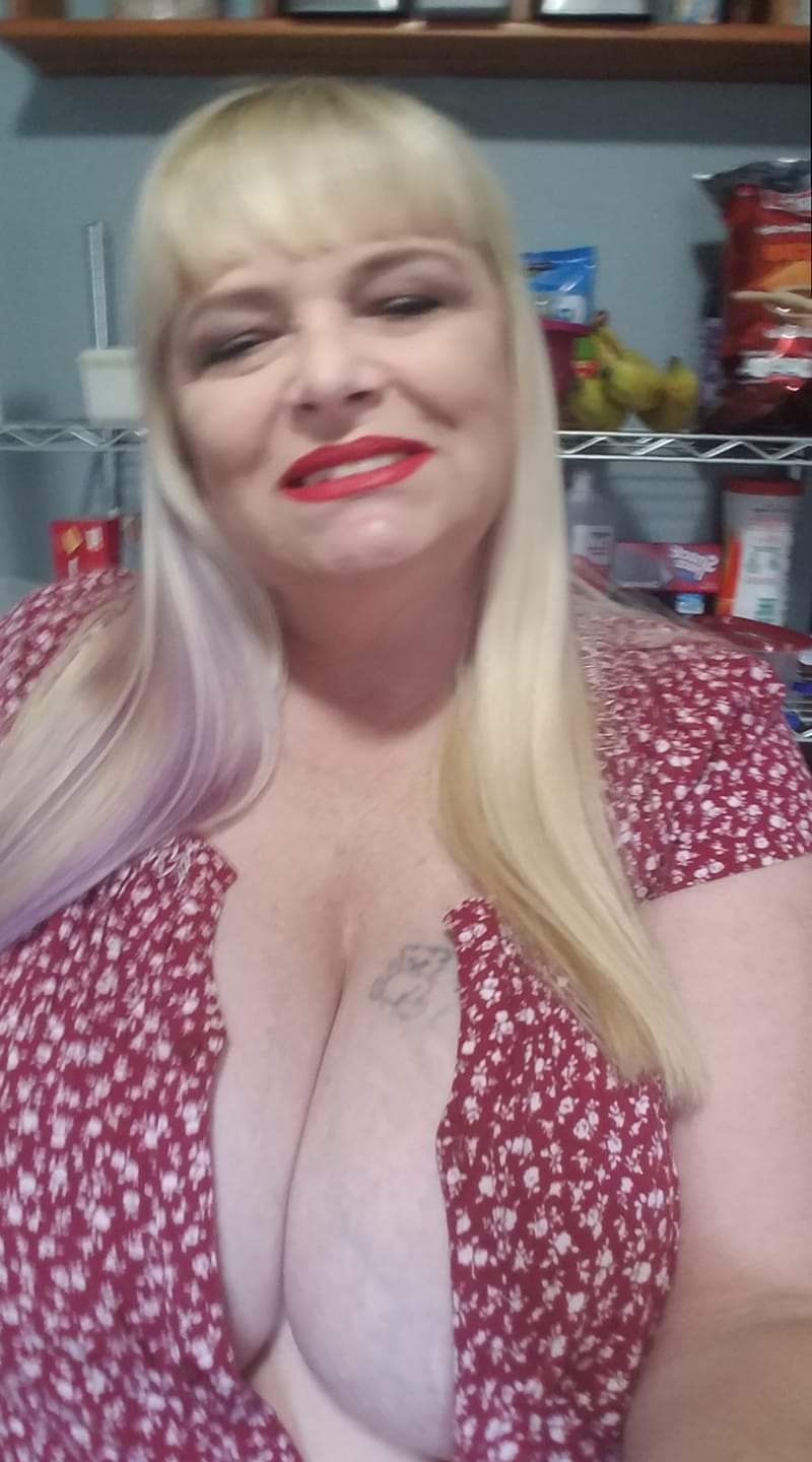 Lynn lemay twitter