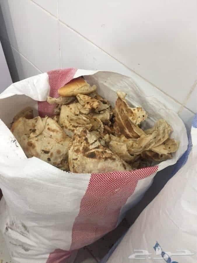 هسه عوفونه من الحب وهايه السوالف التعبانه عندي كونيه خبز يابس ابيش تنباع خاف يضربوني بوري بالسعر كلت اخذ رأيكم 

🤣

😁😁😁😂