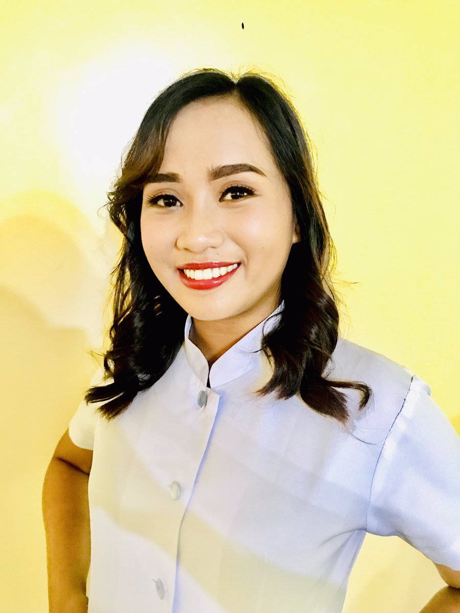 RT_Khate's tweet photo. A day full of celebration. Thank you Jesus . Iloveyou beyond words ❤️#Gradpictorial #Birthdayindaysam https://t.co/DJFqznfhOl