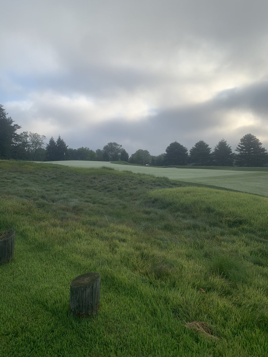 drtinamaster's tweet photo. Fairway at 14 #meriongolfclub 8 mile run 3000m swim 96% humidity https://t.co/ZlGkGIrzxM