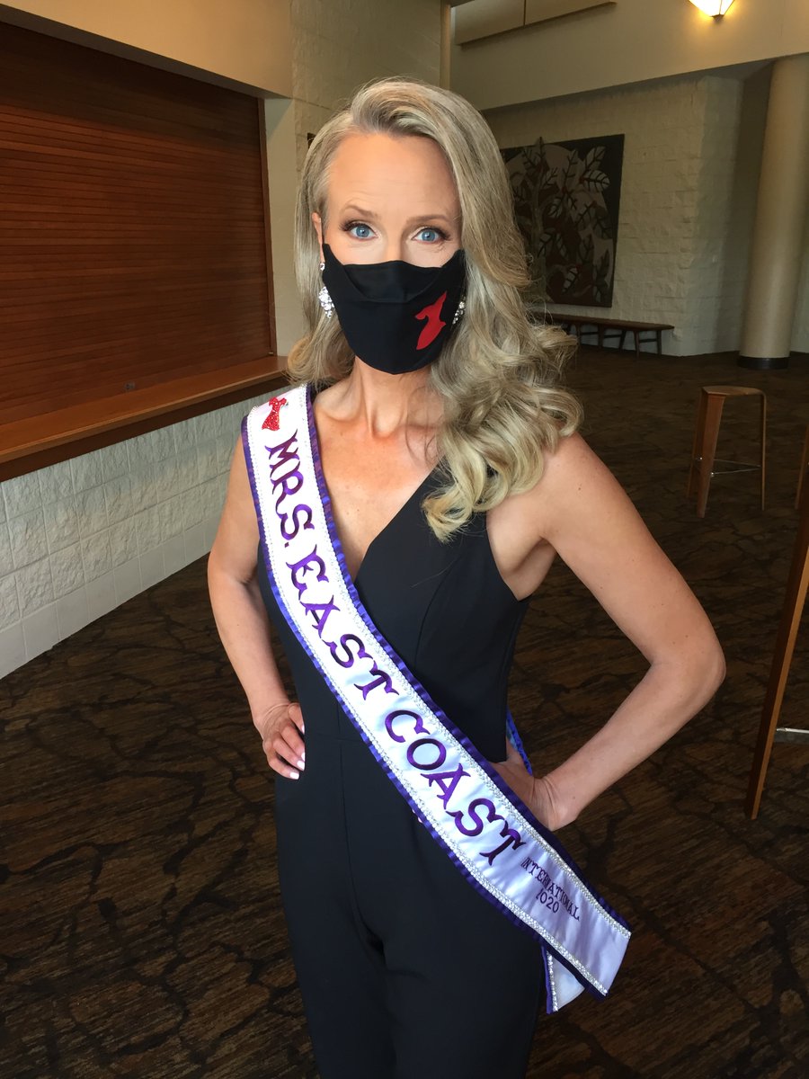 CoastMrs's tweet photo. Thursday’s Rehearsals. How do we stay safe during COVID-19 and the Mrs. International Pageant? We also enforce social distancing (6 feet or more). Thank you to International Pageants for looking out for our health!
#MrsIntl2020 #IntlPageants
#MrsInternational
#FollowYourHeartEC https://t.co/KCjCli0VB0