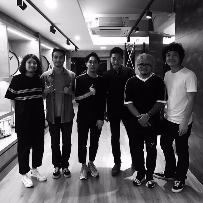 potatoband's tweet photo. วันที่ 25 ก.ค. ครบรอบ 3 ปีของเพลง "เธอทำให้ได้รู้" 🙂 เธอทำให้รู้ว่า ฉันยังมีหัวใจ 🙏🏻 ขอบคุณทุกการสนับสนุนเสมอมาครับ 💙 https://t.co/G9W0ogiMk2