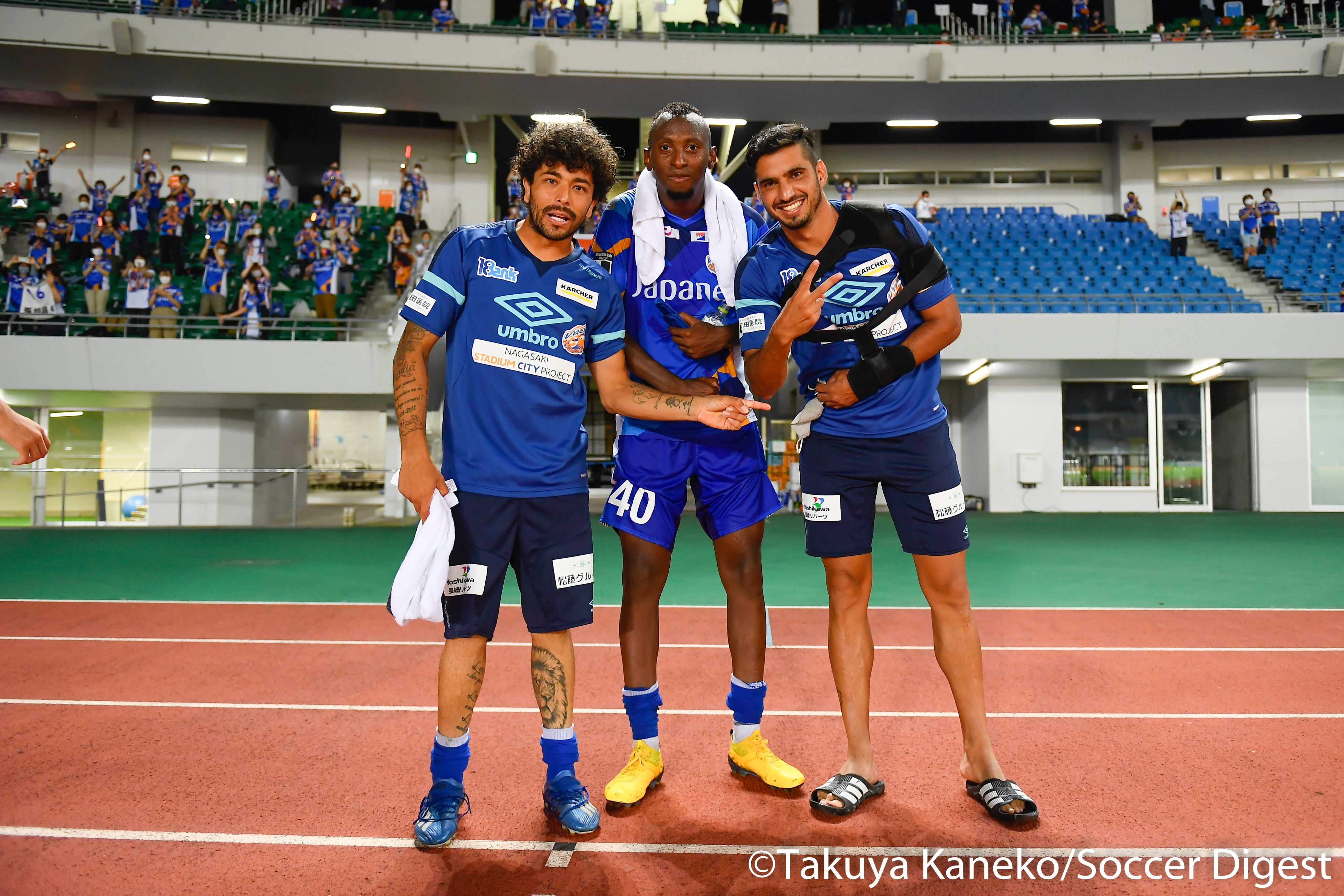 サカダイ 中の人 ルアン 選手 カイオセザール 選手 フレイレ 選手 が揃って笑顔を見せてくれました 写真部 金子 Vファーレン長崎 京都サンガfc T Co Cxiozlr8ux Twitter